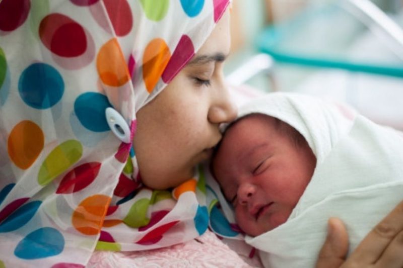 Wanita Lesu Lepas Bersalin: Bagaimana Polifenol Mengembalikan Tenaga Anda Dari Peringkat Sel